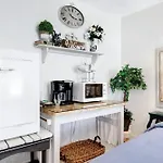 Magnolia - A Birdy Vacation Rental